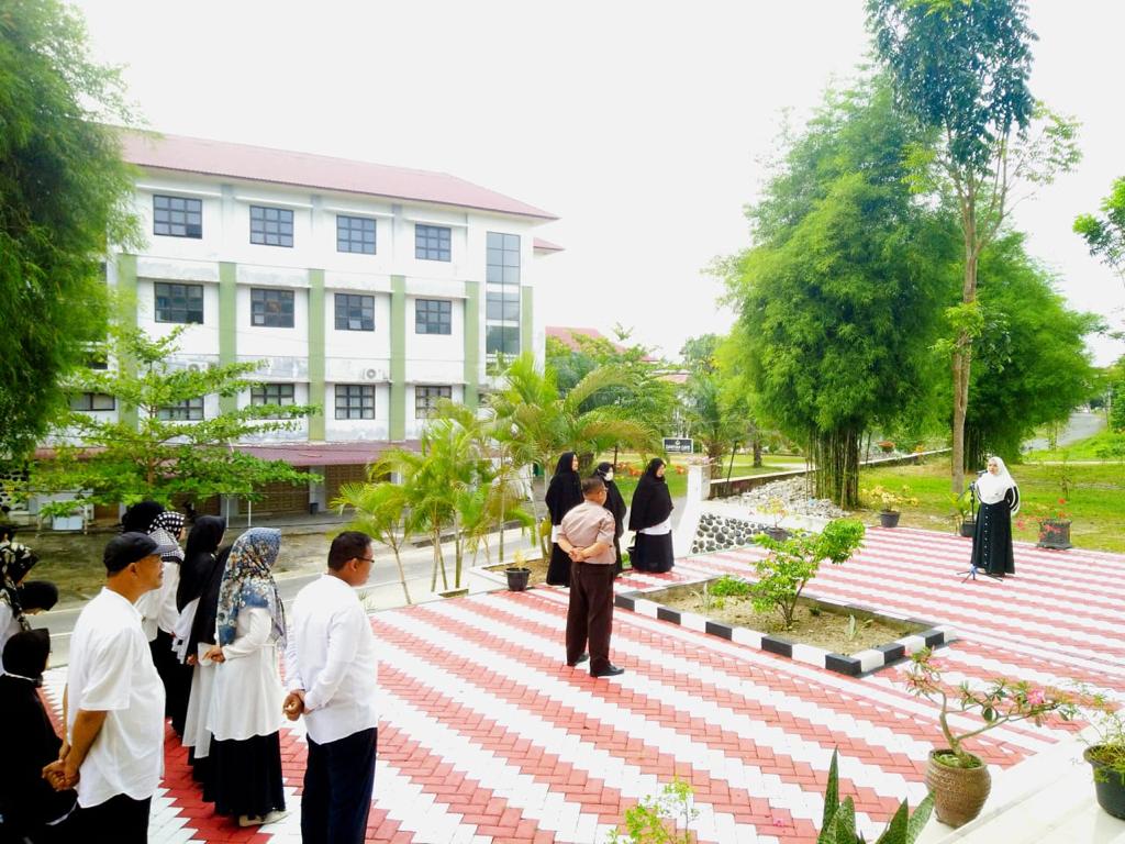 Upacara Senin Pagi Edisi Minggu ke-empat Mei