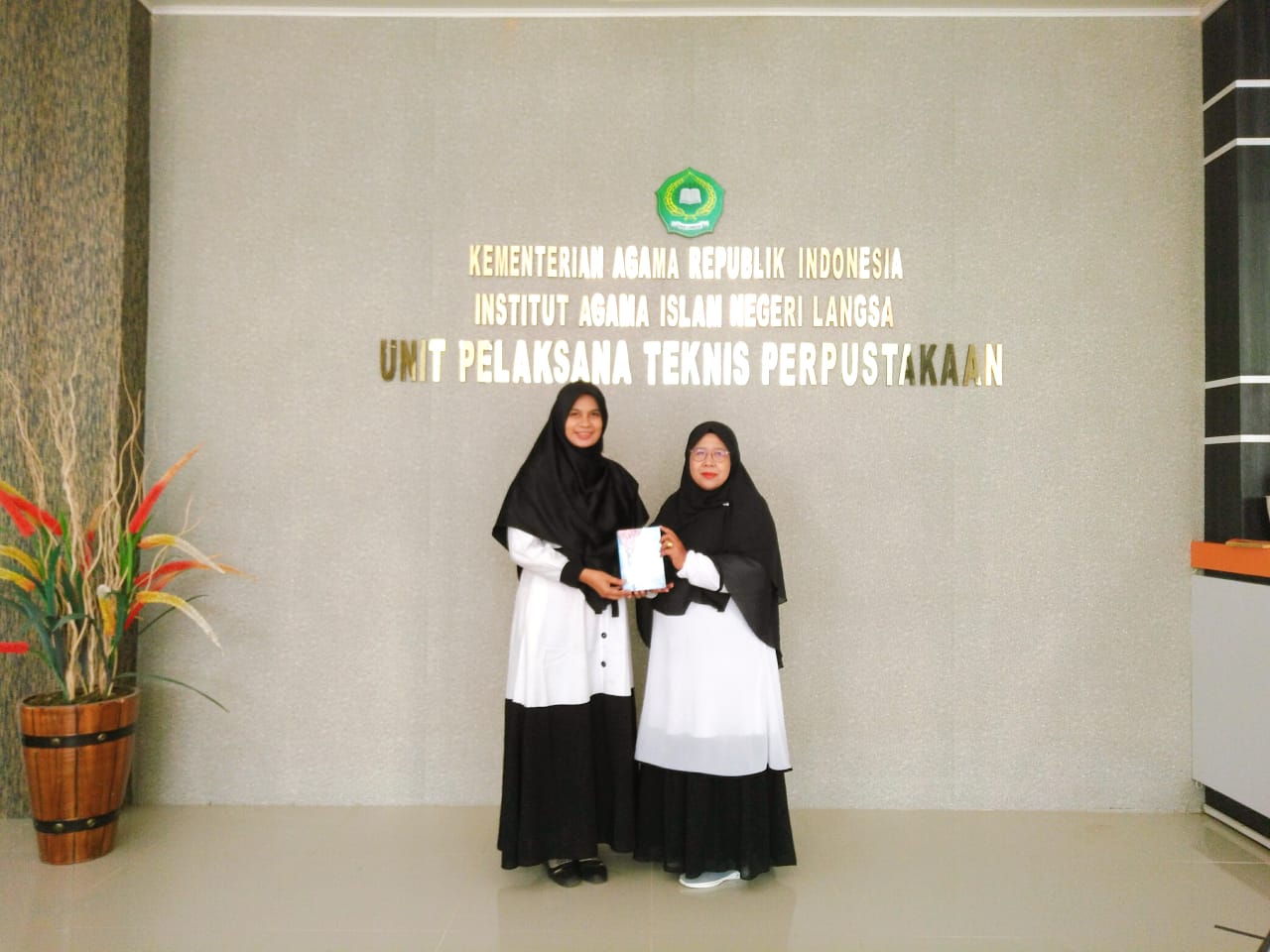 Hibah Buku "Solilokui Pandemi"