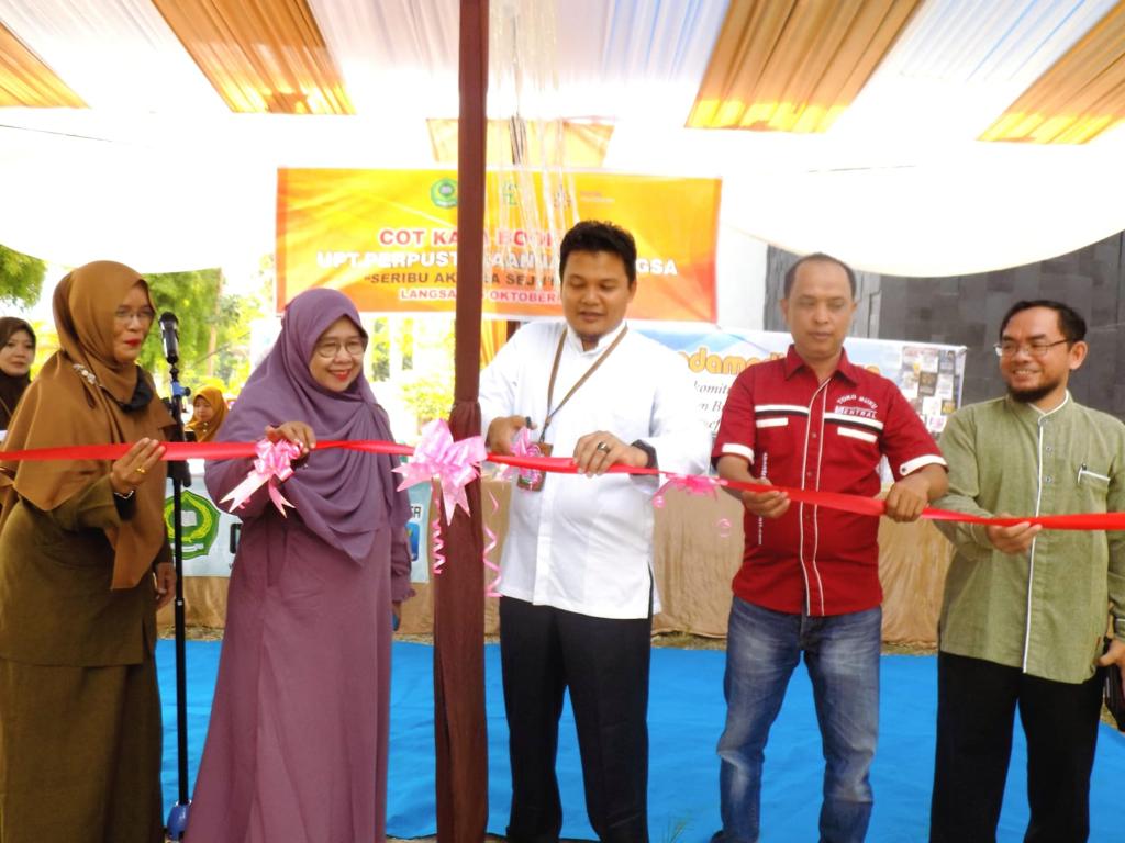 Semarak Literasi, Perpustakaan IAIN Langsa Gelar Book Fair di Milad IAIN Langsa Ke-42