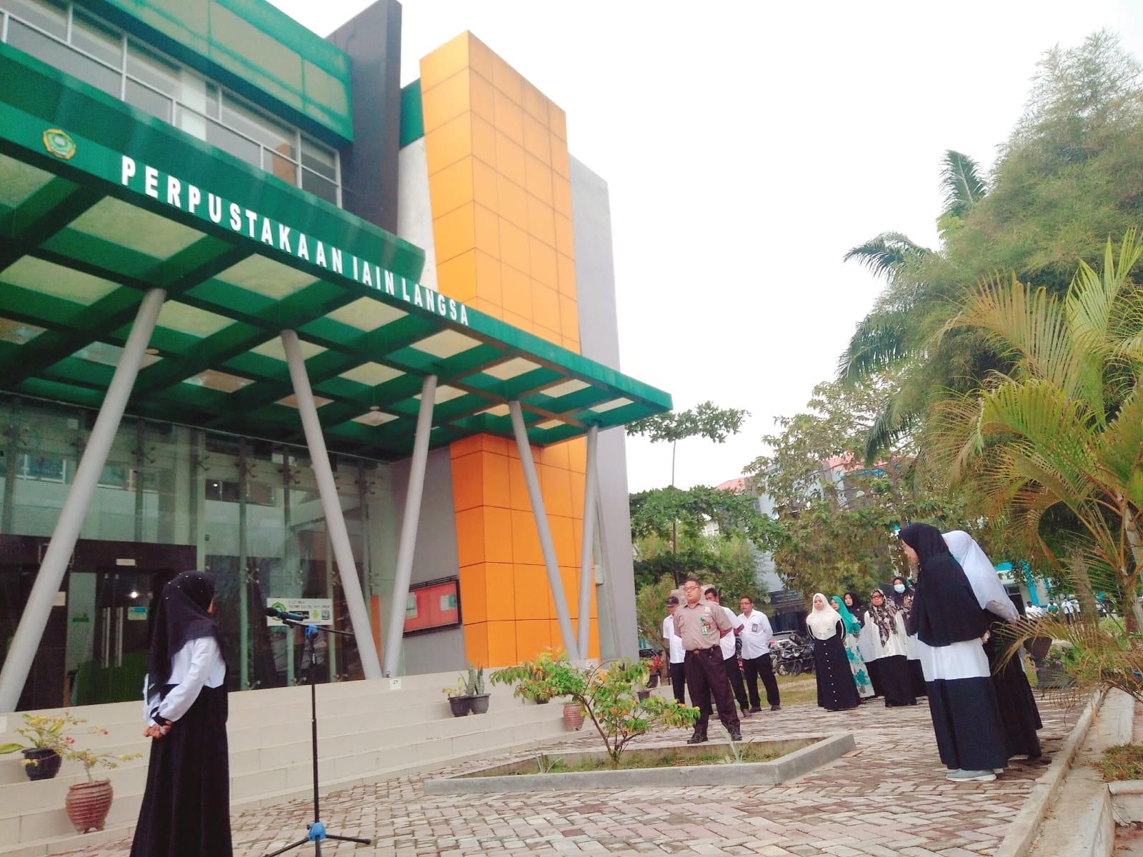 Upacara di Awal Maret 2022